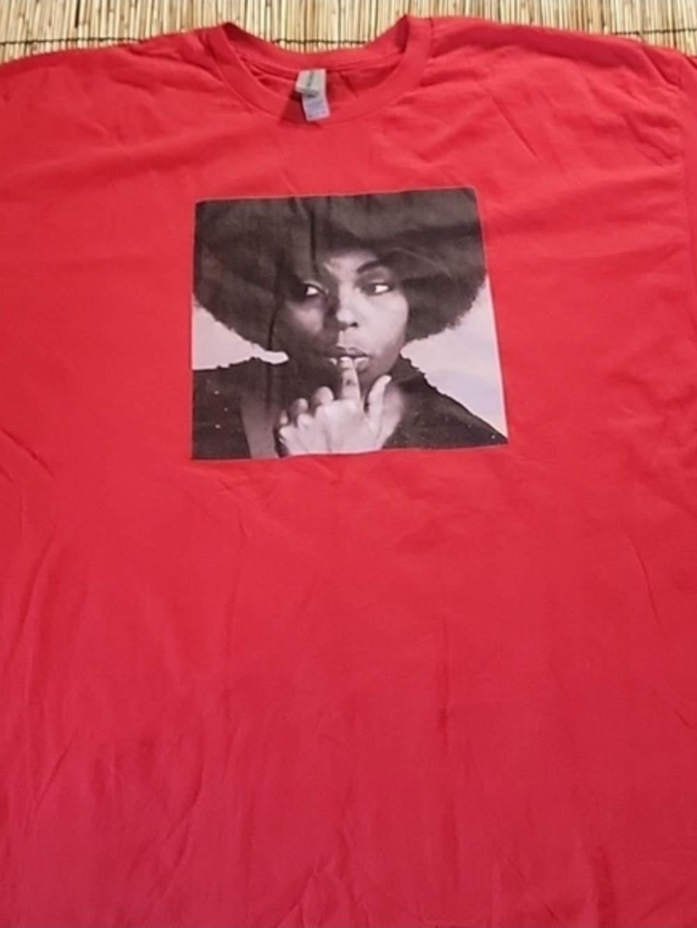 Roberta Flack Graphic Tee Iconic 1969 Portrait Soul R&B Legend Red 2XL